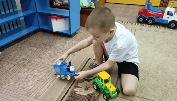 Как играют аутичные дети