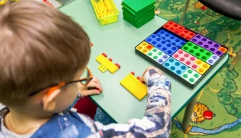 Игры и упражнения для познания мира ребёнком-аутистом