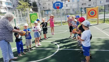 Особенность организации и проведения подвижных игр на площадке детей с РАС